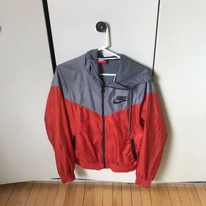 Nike windbreaker $35